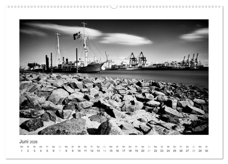 Hamburg in schwarz-weiss (CALVENDO Wandkalender 2026)