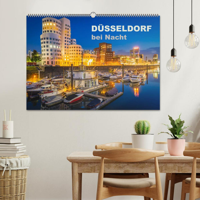Düsseldorf bei Nacht (CALVENDO Wandkalender 2026)
