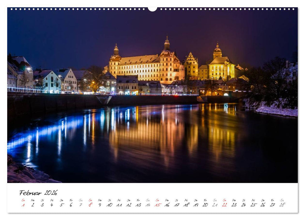 Romantisches Neuburg an der Donau (CALVENDO Premium Wandkalender 2026)