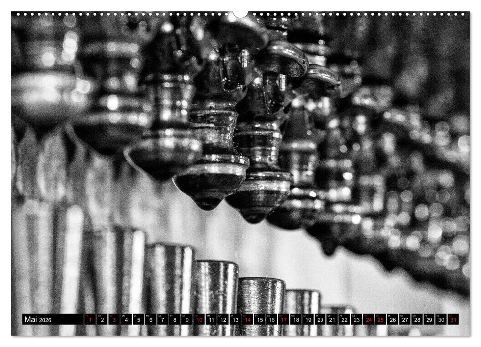 Industrieästhetik in Schwarz-Weiss (CALVENDO Wandkalender 2026)