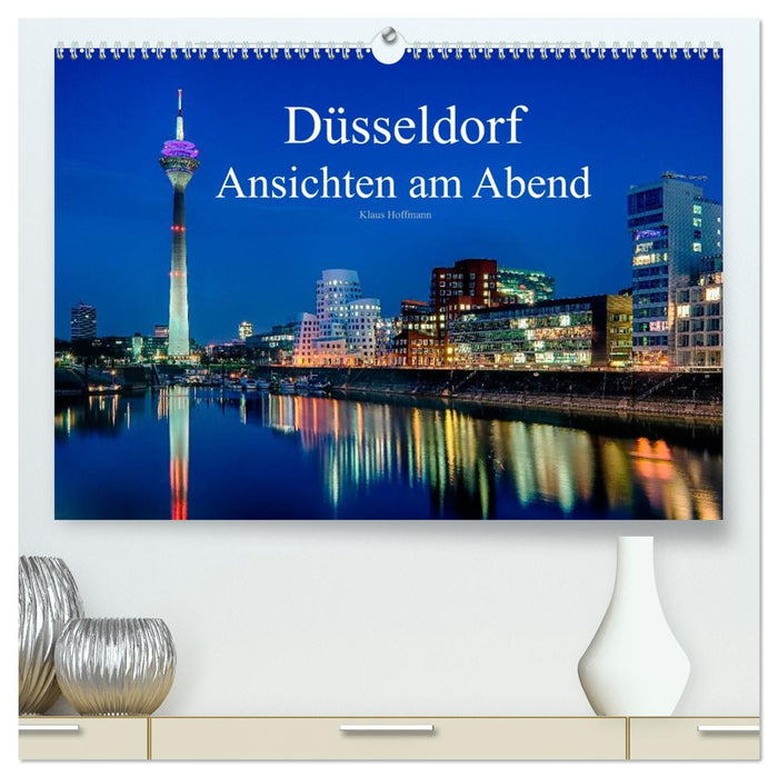 Düsseldorf - Ansichten am Abend (CALVENDO Premium Wandkalender 2026)