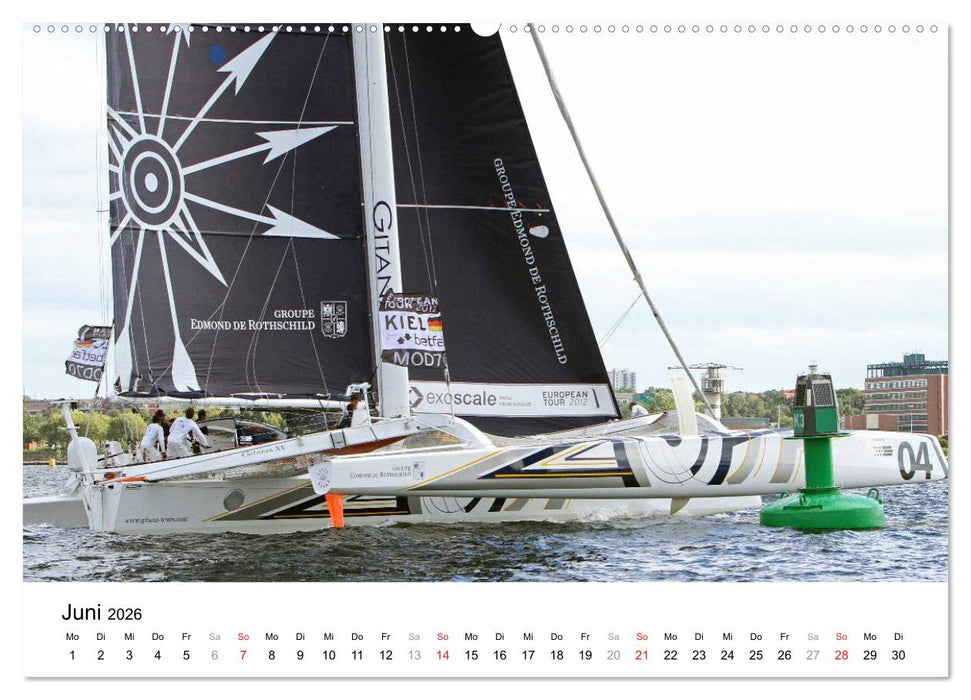 Gigantische Segel-Trimarane (CALVENDO Premium Wandkalender 2026)