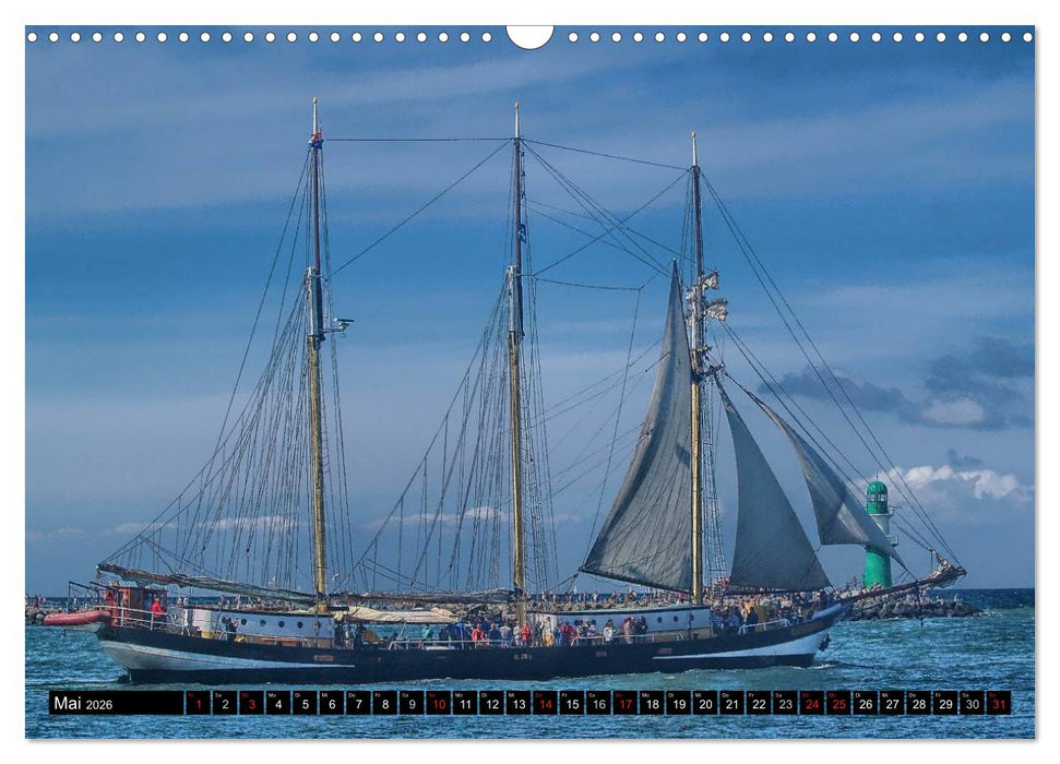 Segelschiffe vor Warnemünde (CALVENDO Wandkalender 2026)