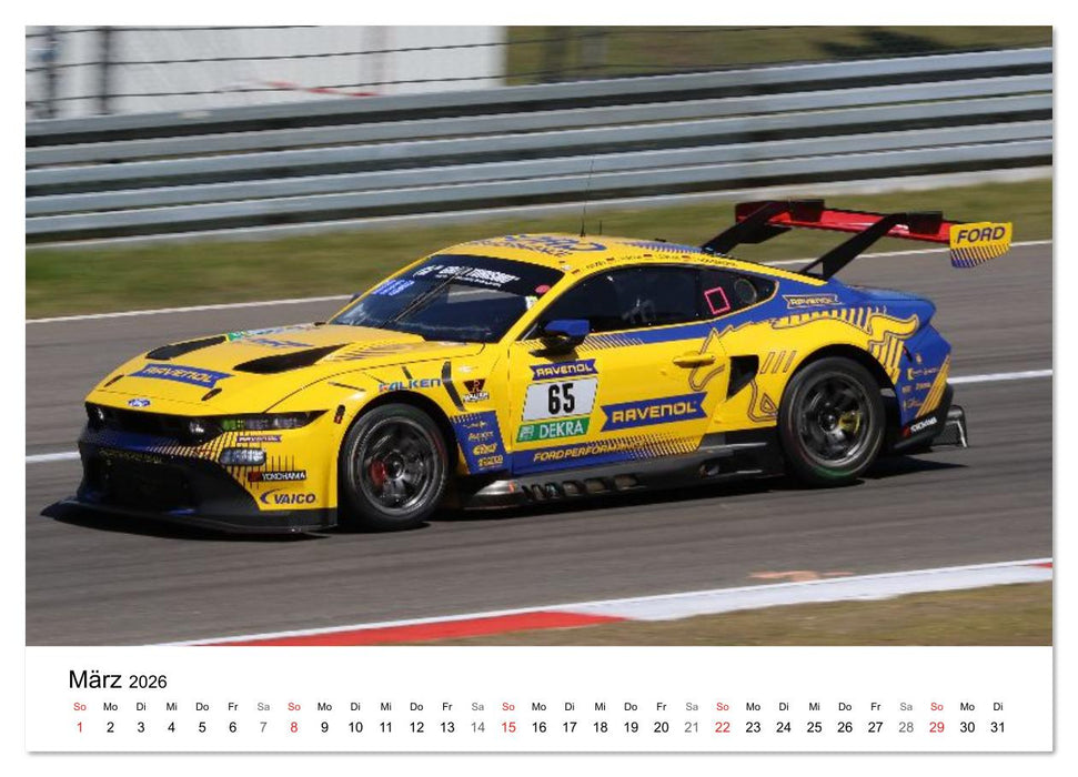 Supersportwagen auf der Rennstrecke (CALVENDO Wandkalender 2026)
