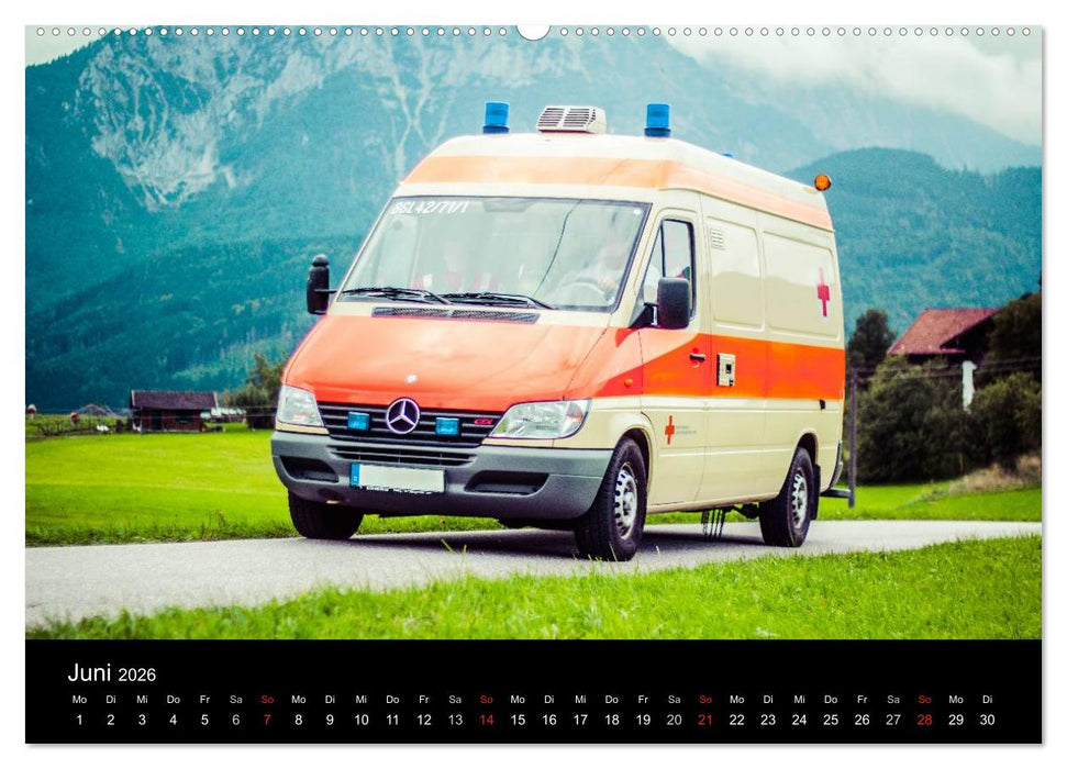Einsatzfahrzeuge - Bayern (CALVENDO Premium Wandkalender 2026)