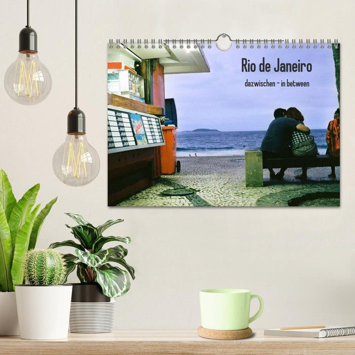 Rio de Janeiro dazwischen - in between (CALVENDO Wandkalender 2026)