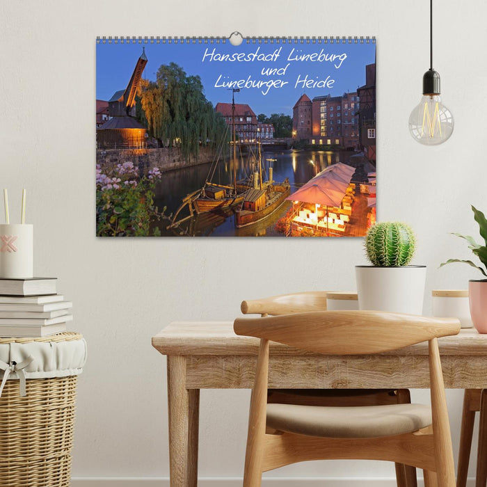 Hansestadt Lüneburg und Lüneburger Heide (CALVENDO Wandkalender 2026)