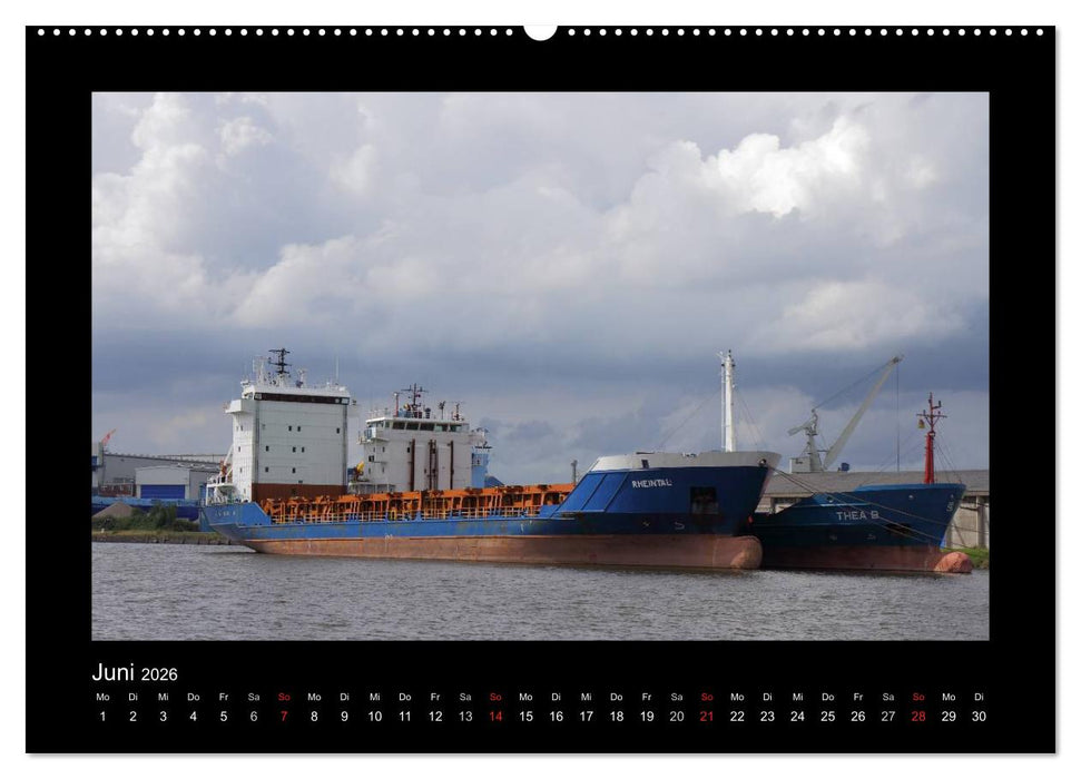 Auf Große Fahrt - Schiffe im Hafen und auf See (CALVENDO Wandkalender 2026)
