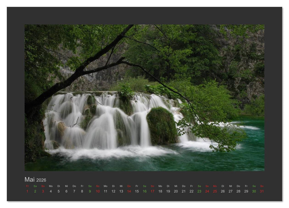 FALLENDE WASSER (CALVENDO Wandkalender 2026)
