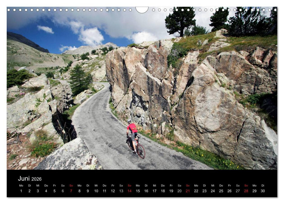 Alpenpässe auf dem Rennrad "Himmlische Serpentinen" (CALVENDO Wandkalender 2026)