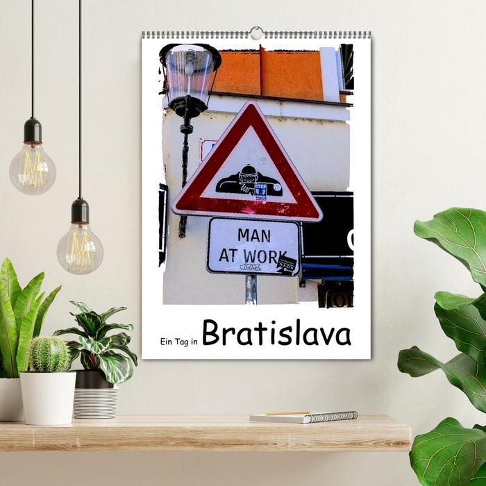 Ein Tag in Bratislava (CALVENDO Wandkalender 2026)
