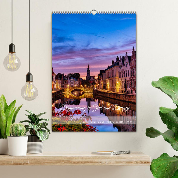 Dämmerung in Gent und Brügge (CALVENDO Wandkalender 2026)