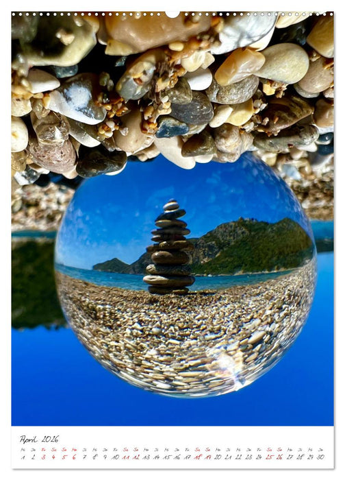 Korfu durch die Sicht einer Kristallkugel (CALVENDO Premium Wandkalender 2026)