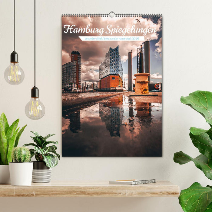 Hamburg Spiegelungen 2026 (CALVENDO Wandkalender 2026)