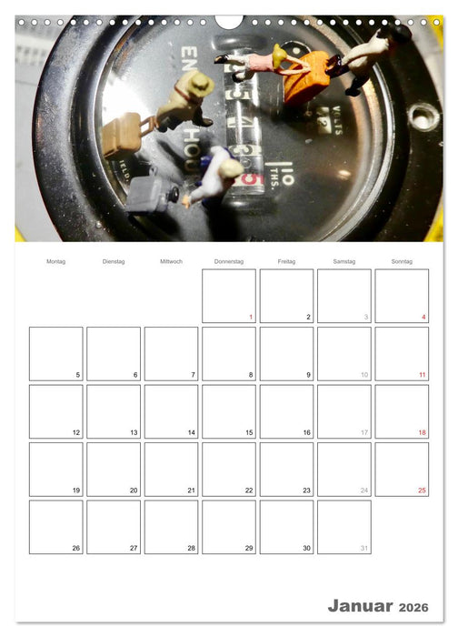 Follow me and have fun - kleine Leute am Flugplatz (CALVENDO Wandkalender 2026)