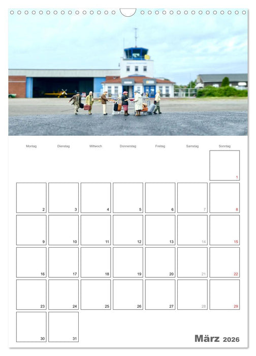 Follow me and have fun - kleine Leute am Flugplatz (CALVENDO Wandkalender 2026)