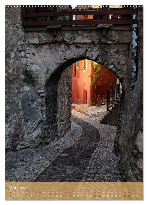 Verträumte Gassen am Gardasee (CALVENDO Premium Wandkalender 2026)