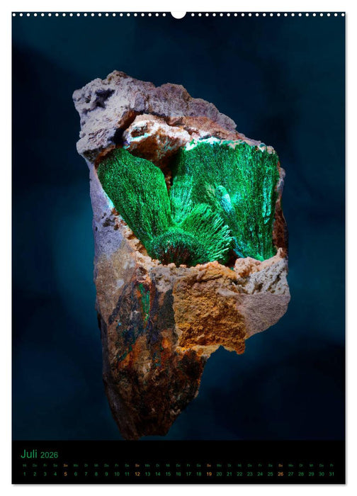 ZAUBERHAFTE MINERALIEN designed by nature (CALVENDO Premium Wandkalender 2026)