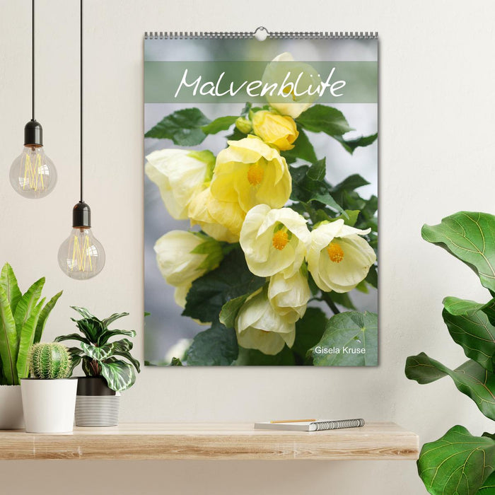 Malvenblüte (CALVENDO Wandkalender 2026)