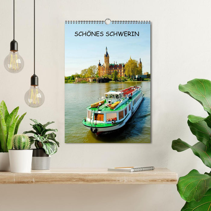 SCHÖNES SCHWERIN (CALVENDO Wandkalender 2026)