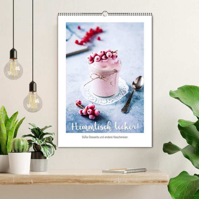 Himmlisch lecker! Süße Desserts und andere Naschereien (CALVENDO Wandkalender 2026)