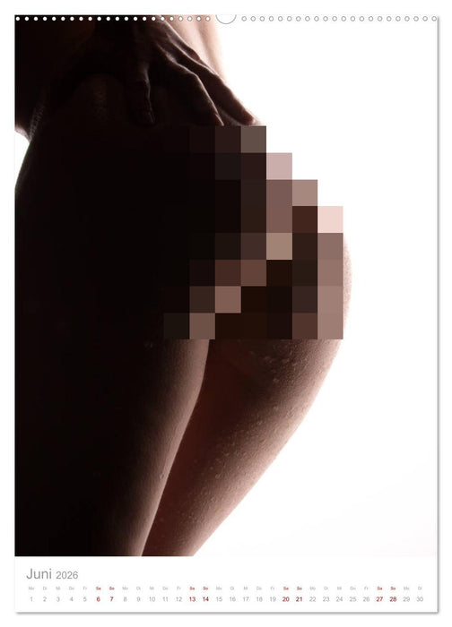 Perlenglanz - Wassertropfen auf nackter Haut (CALVENDO Premium Wandkalender 2026)