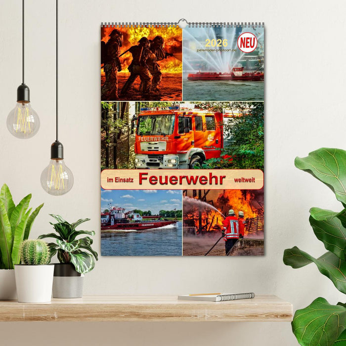 Feuerwehr - im Einsatz weltweit (CALVENDO Wandkalender 2026)