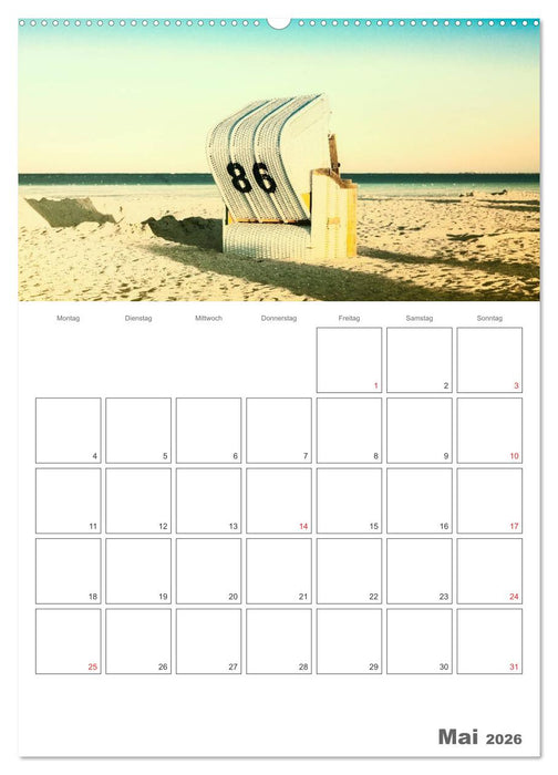 Strandbilder - Künstlerische Impressionen von der Nordsee (CALVENDO Premium Wandkalender 2026)