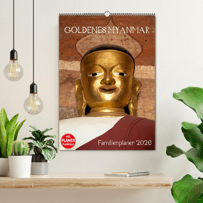 Goldenes Myanmar - Familienkalender 2026 (CALVENDO Wandkalender 2026)