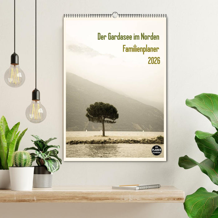 Der Gardasee im Norden - Familienplaner 2026 (CALVENDO Wandkalender 2026)