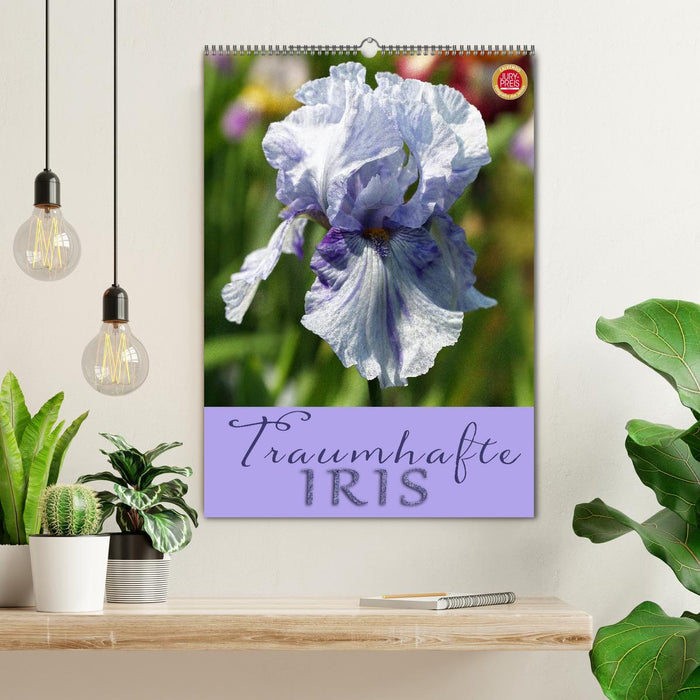 Traumhafte Iris (CALVENDO Wandkalender 2026)