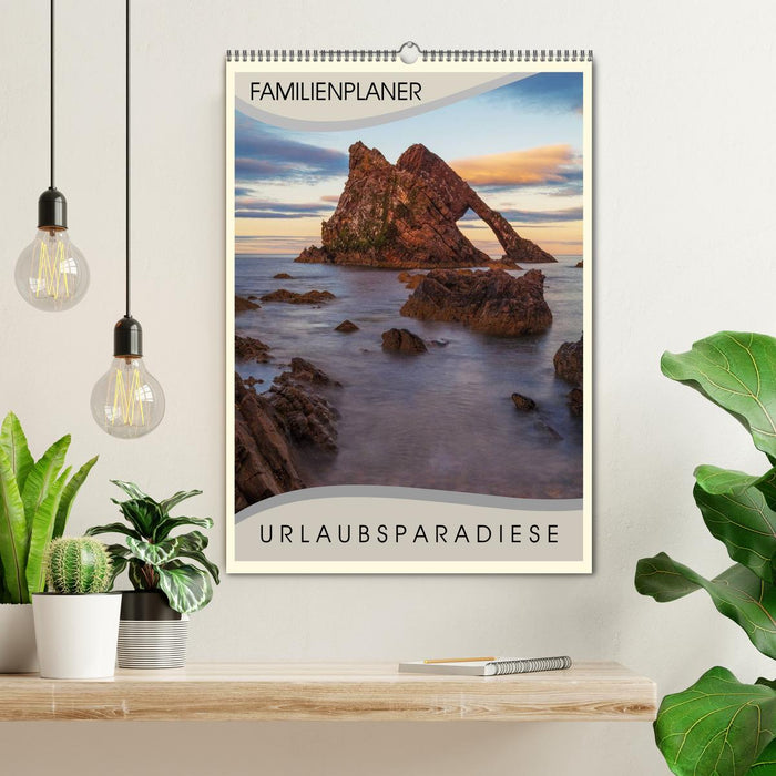 Urlaubsparadiese - Familienplaner (CALVENDO Wandkalender 2026)