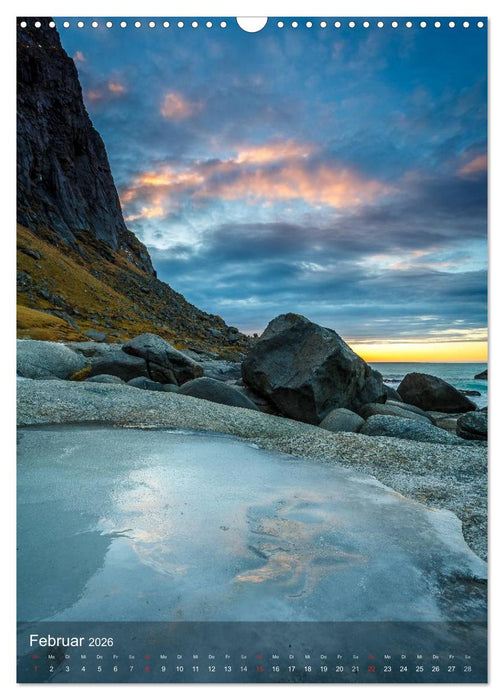 Mystische Lofoten (CALVENDO Wandkalender 2026)