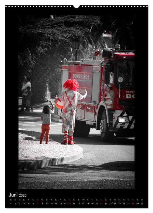 Lissabon Straßen im Licht (CALVENDO Premium Wandkalender 2026)