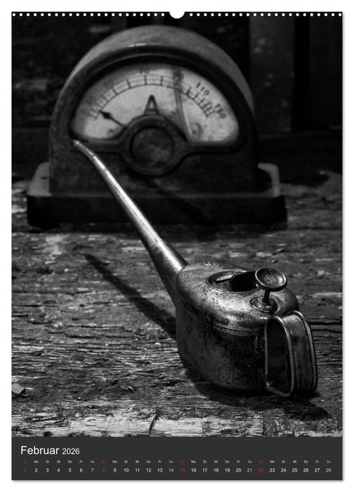 Industrieästhetik in Schwarz-Weiss (CALVENDO Premium Wandkalender 2026)