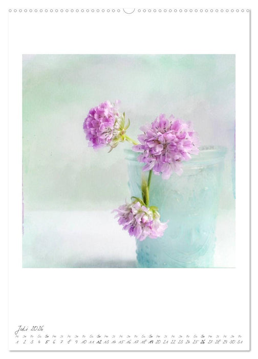 Flower Dreams (CALVENDO Premium Wandkalender 2026)