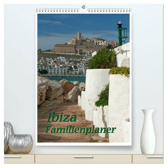 Ibiza / Familienplaner (CALVENDO Premium Wandkalender 2026)
