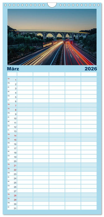 Chemnitz zur blauen Stunde (CALVENDO Familienplaner 2026)