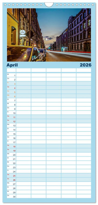 Chemnitz zur blauen Stunde (CALVENDO Familienplaner 2026)