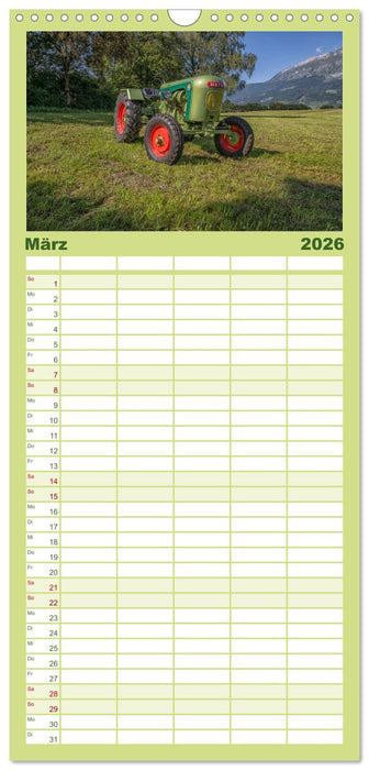 Traktoren – Nostalgie auf dem Bauernhof (CALVENDO Familienplaner 2026)