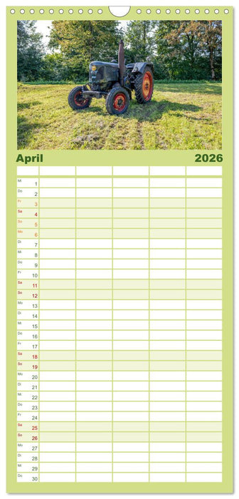 Traktoren – Nostalgie auf dem Bauernhof (CALVENDO Familienplaner 2026)