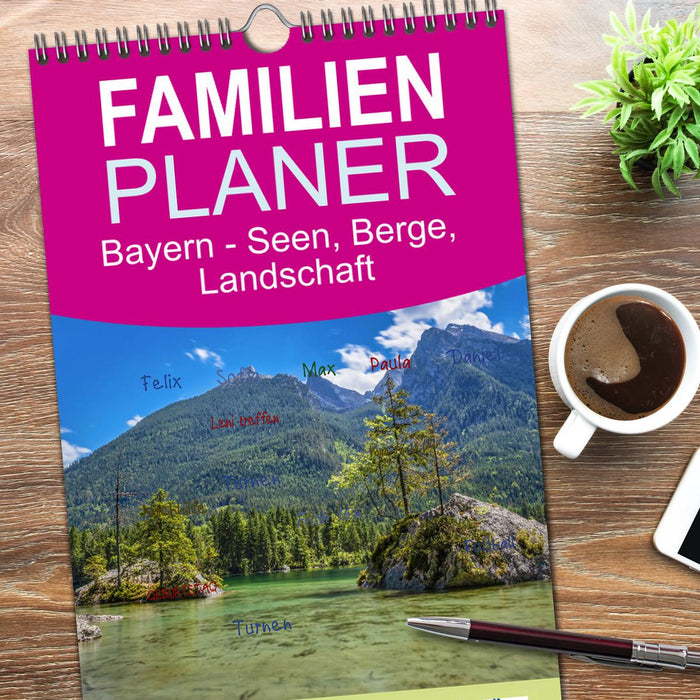 Bayern - Seen, Berge, Landschaft (CALVENDO Familienplaner 2026)