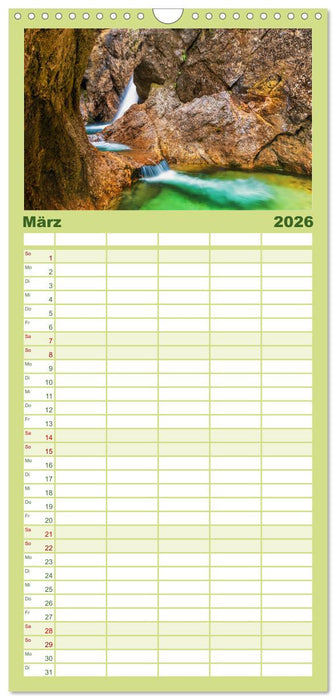 Bayern - Seen, Berge, Landschaft (CALVENDO Familienplaner 2026)