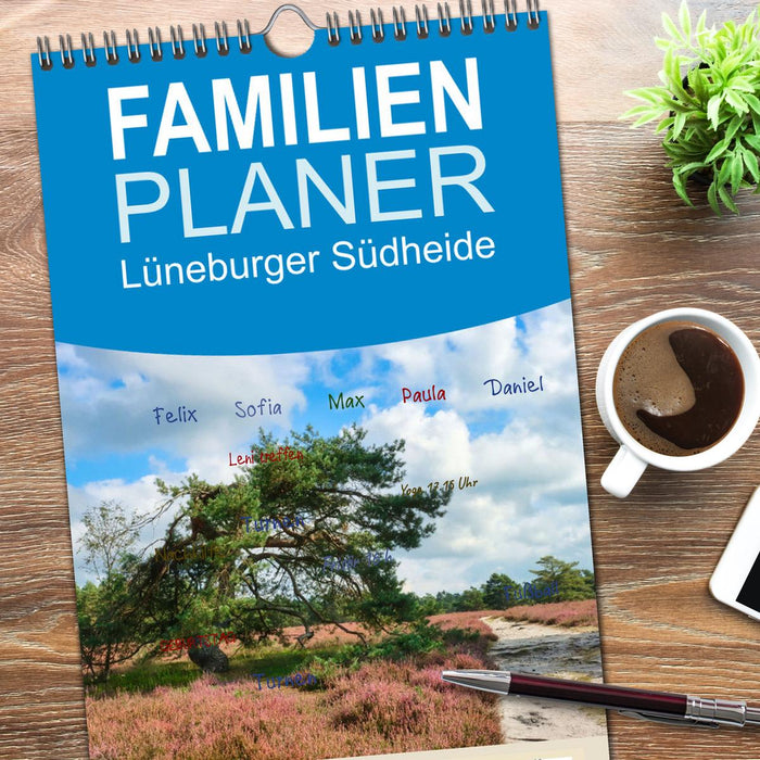 Lüneburger Südheide (CALVENDO Familienplaner 2026)