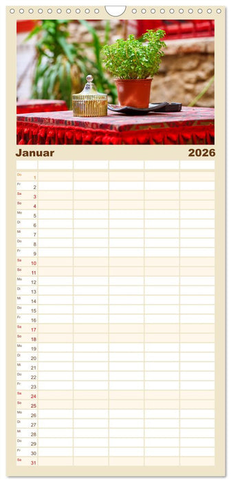 Urlaub in Kusadasi - Sonne, Strand und Kultur in der Türkei (CALVENDO Familienplaner 2026)