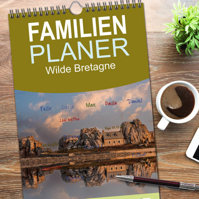 Wilde Bretagne (CALVENDO Familienplaner 2026)