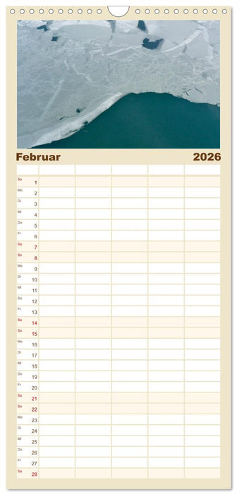 Österreich - Die Landschaft von Oben (CALVENDO Familienplaner 2026)