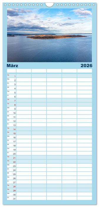 Traumhafter Chiemsee - eine kalendarische Reise (CALVENDO Familienplaner 2026)