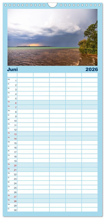 Traumhafter Chiemsee - eine kalendarische Reise (CALVENDO Familienplaner 2026)