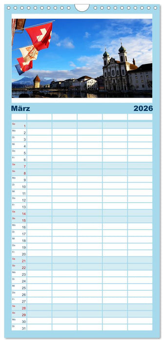 Luzern, die Stadt im Zentrum der Schweiz (CALVENDO Familienplaner 2026)